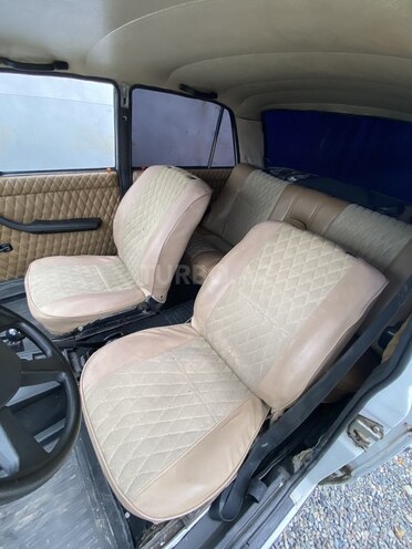 LADA (VAZ) 2106-7