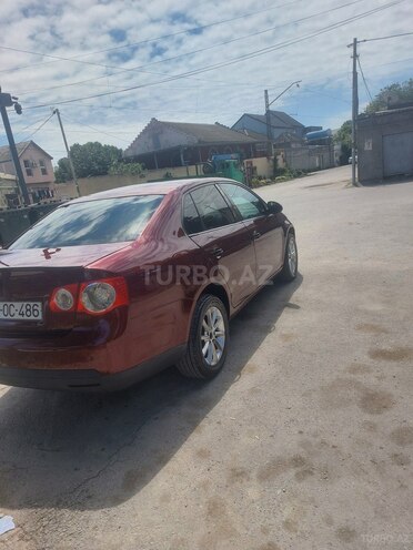 Volkswagen Jetta-4