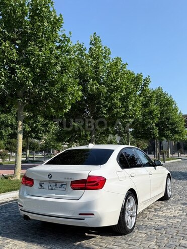 BMW 330-5