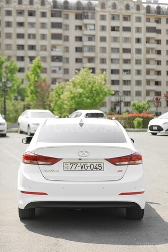 Hyundai Avante-6