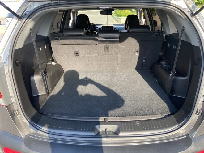 Kia Sorento-16