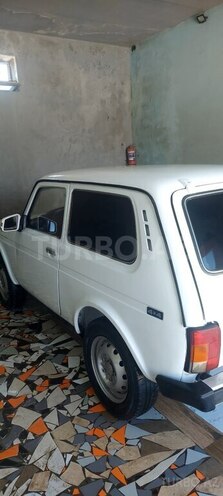 LADA (VAZ) Niva-11