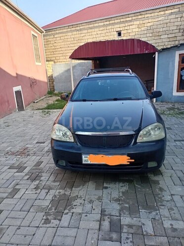 Chevrolet Lacetti-1