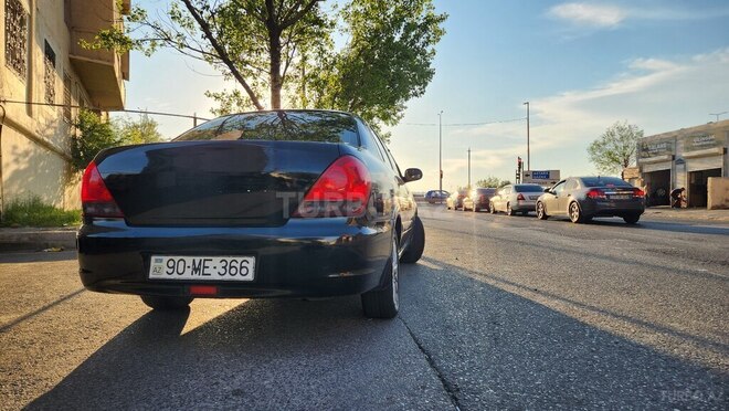 Nissan Sunny-3