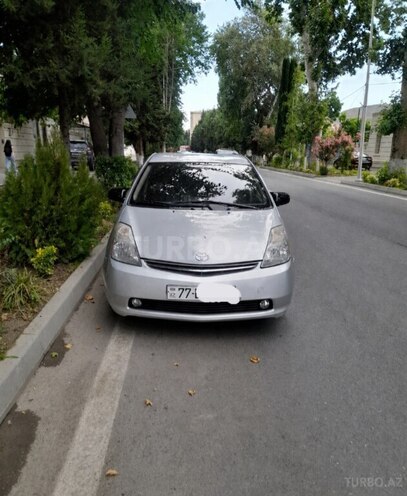 Toyota Prius-1