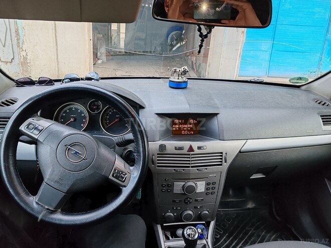 Opel Astra-3