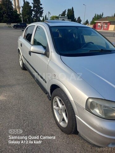 Opel Astra-2
