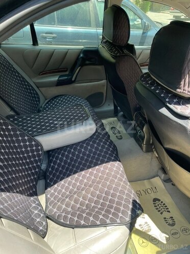 Opel Omega-8