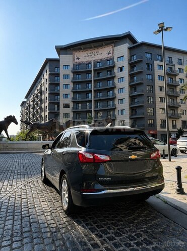 Chevrolet Equinox-4