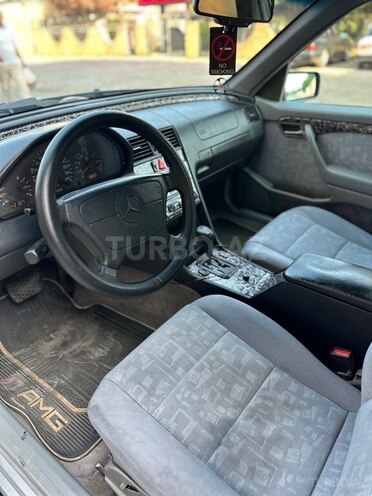 Mercedes C 200-14