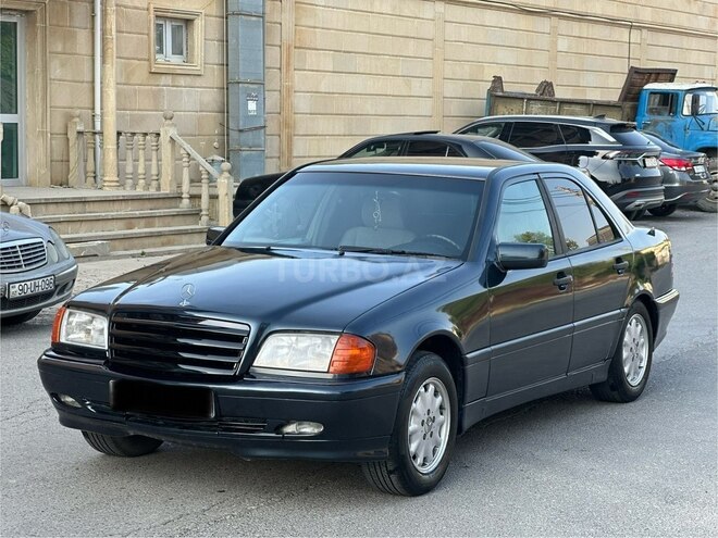 Mercedes C 200-16