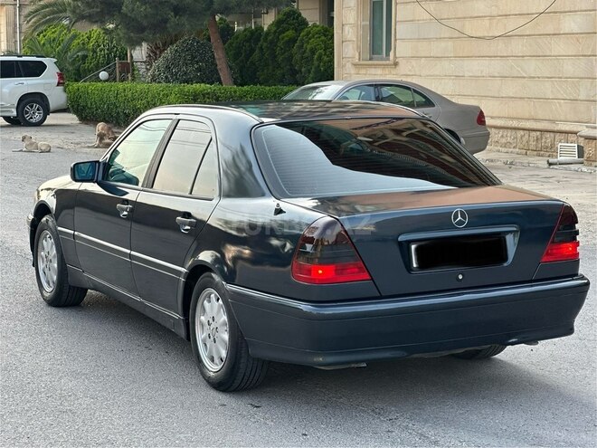 Mercedes C 200-18