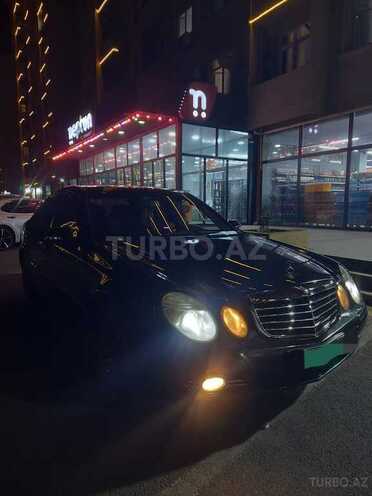 Mercedes E 320 4MATIC-11