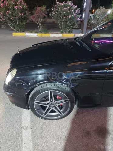Mercedes E 320 4MATIC-6