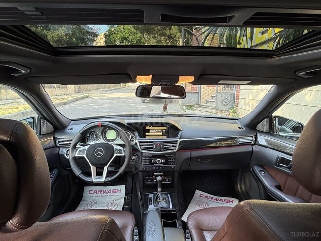 Mercedes E 220-4