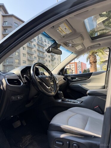 Chevrolet Equinox-8