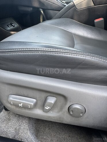 Toyota Prius-17