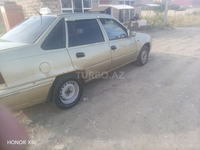 Daewoo Nexia-5