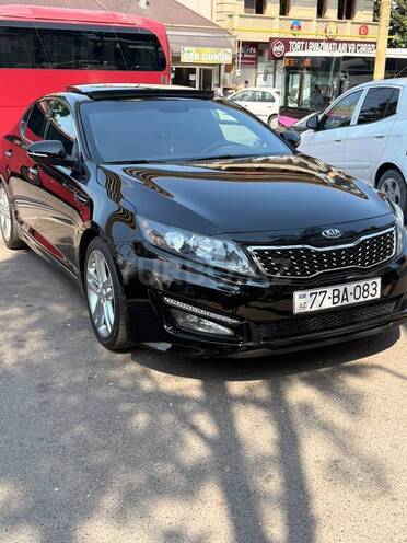 Kia Optima-4
