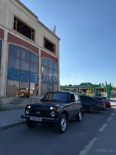 LADA (VAZ) Niva-8