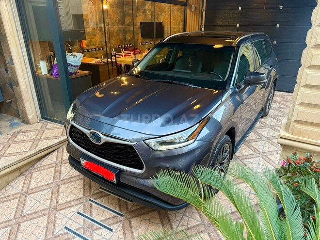 Toyota Highlander-3