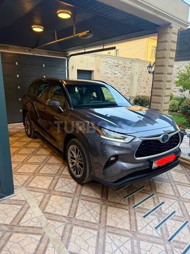 Toyota Highlander-4