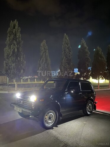LADA (VAZ) Niva-16