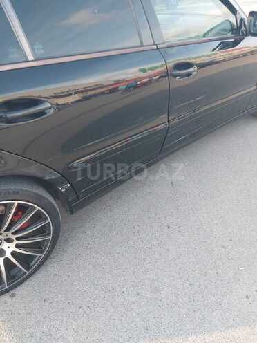 Mercedes E 320 4MATIC-20