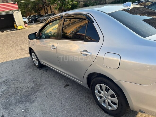 Toyota Yaris-5