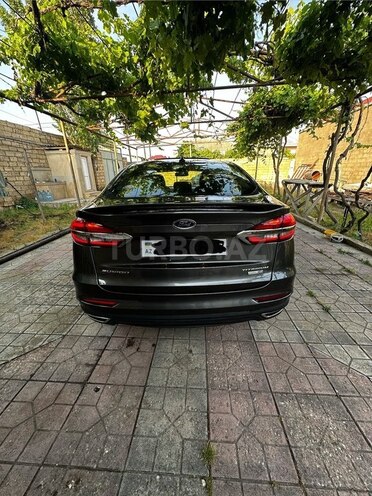 Ford Fusion (North America)-2