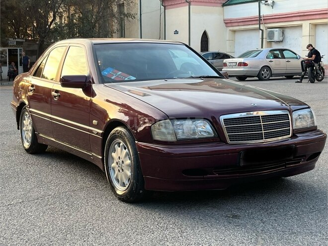Mercedes C 180-3