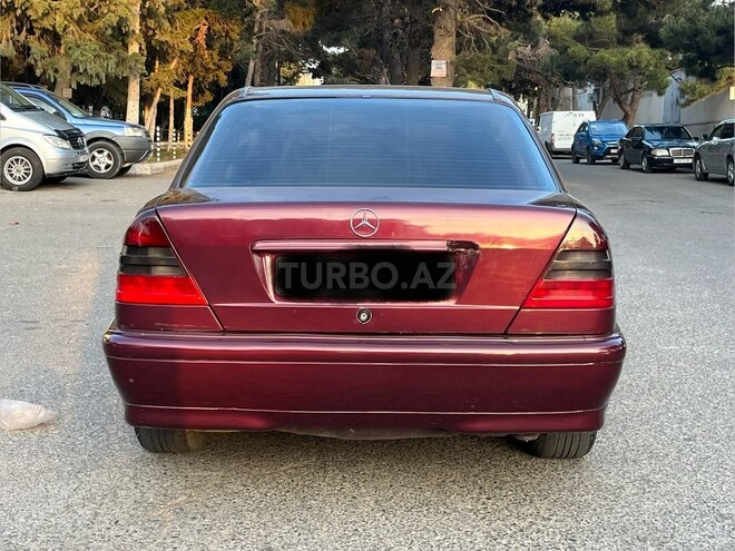 Mercedes C 180-5