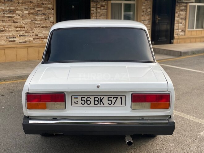 LADA (VAZ) 2107-5
