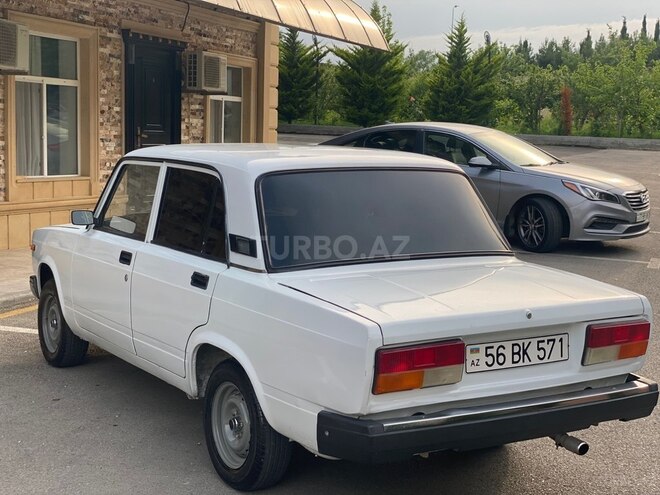 LADA (VAZ) 2107-4