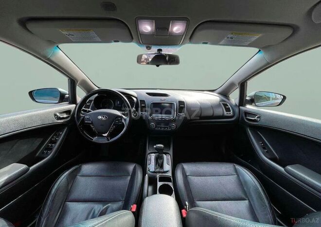 Kia Forte-6