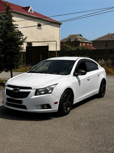 Chevrolet Cruze-1