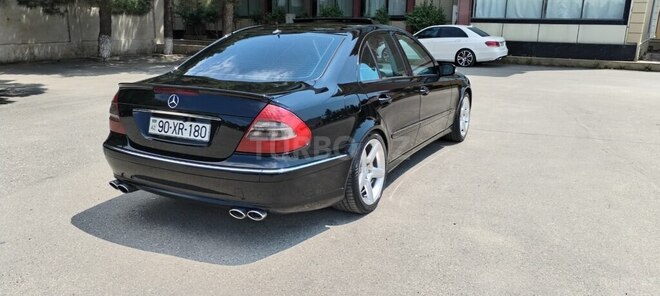 Mercedes E 320-3