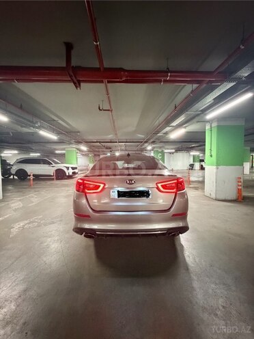 Kia Optima-2
