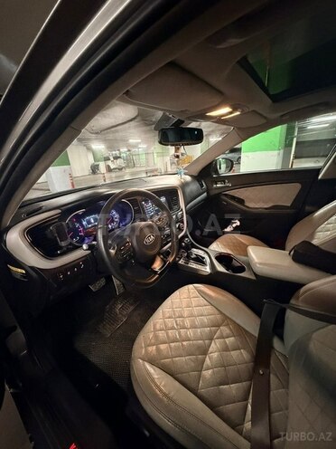 Kia Optima-5