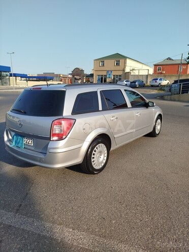 Opel Astra-2
