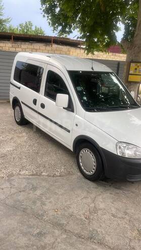 Opel Combo-3