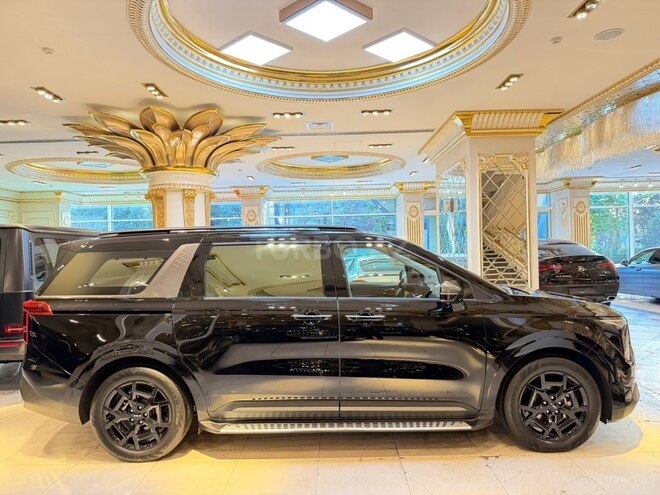 Kia Carnival-3