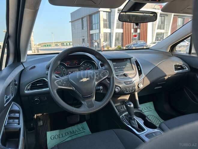 Chevrolet Cruze-5