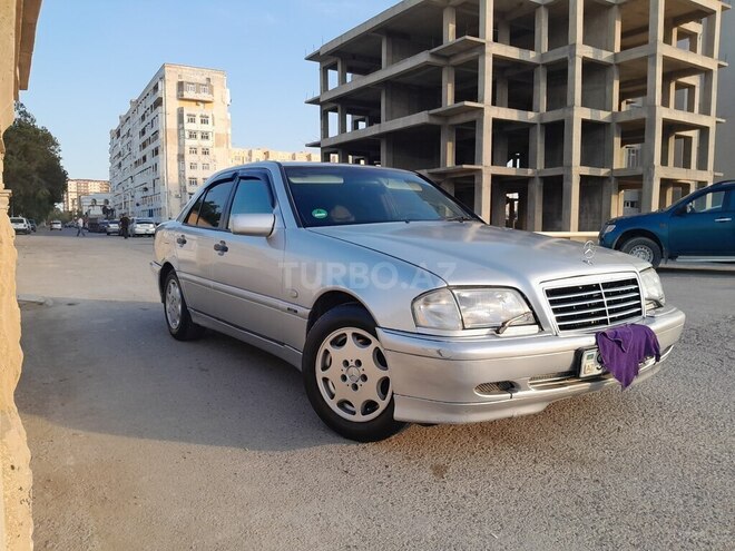 Mercedes C 180-2