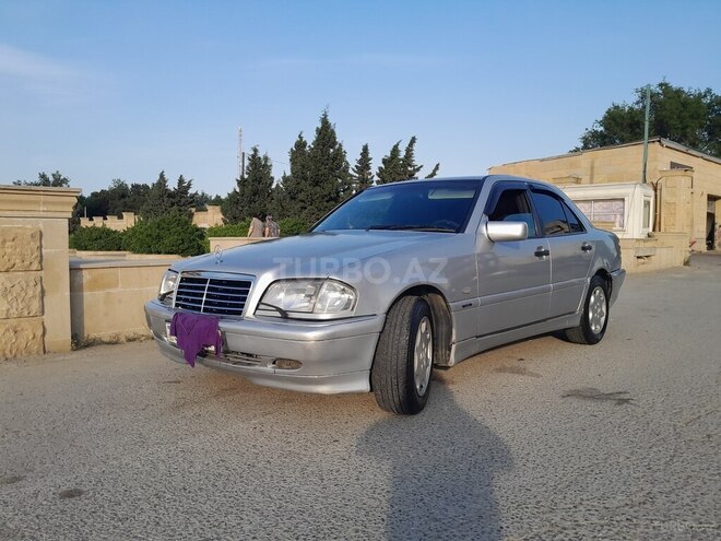 Mercedes C 180-1