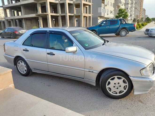 Mercedes C 180-5
