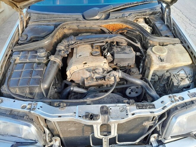 Mercedes C 180-9