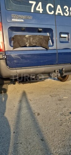 Ford Transit-2