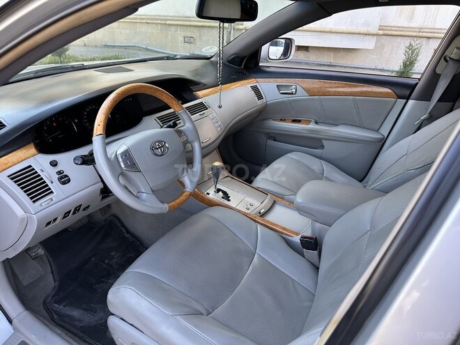 Toyota Avalon-3