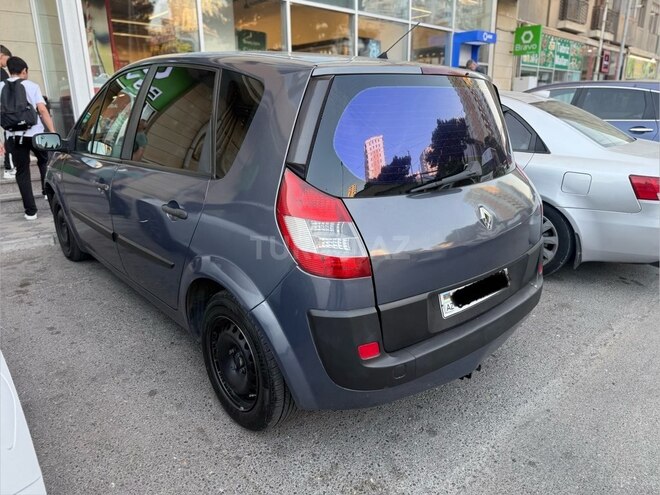 Renault Scenic-2